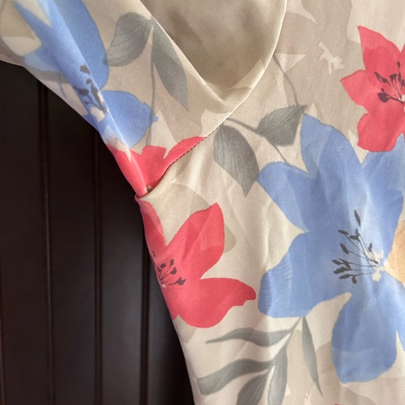 Y2K ADRIANNA PAPELL BOUTIQUE Silk Floral 3/4 Ruffle Bell Sleeve Wrap Dress | 14 - Picture 10 of 16